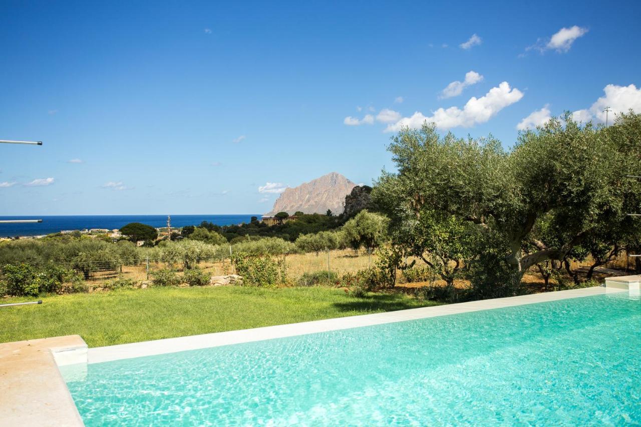Villa Maria Una Finestra Sul Mare Valderice Luaran gambar