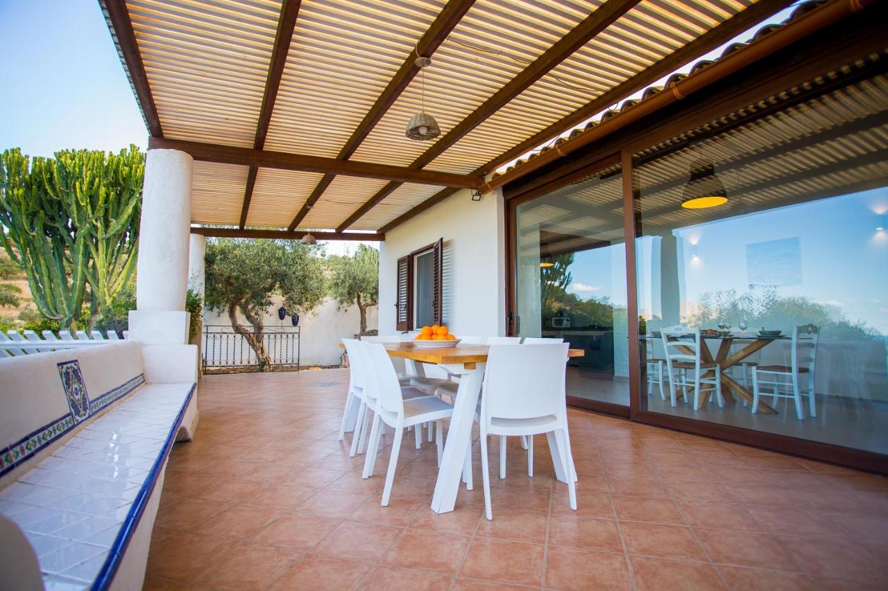 Villa Maria Una Finestra Sul Mare Valderice Luaran gambar
