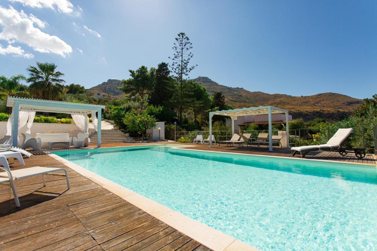 Villa Maria Una Finestra Sul Mare Valderice Luaran gambar
