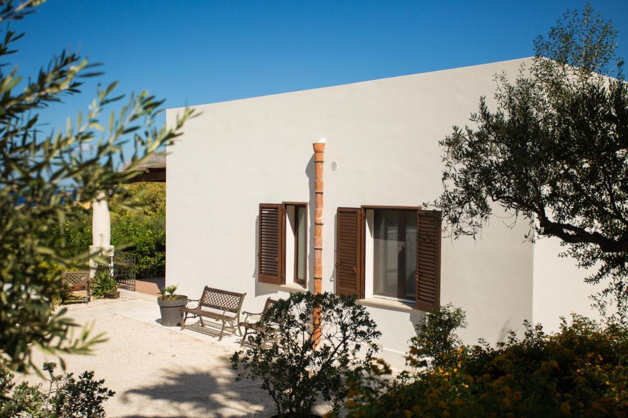 Villa Maria Una Finestra Sul Mare Valderice Luaran gambar