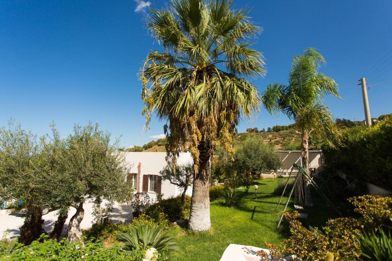 Villa Maria Una Finestra Sul Mare Valderice Luaran gambar
