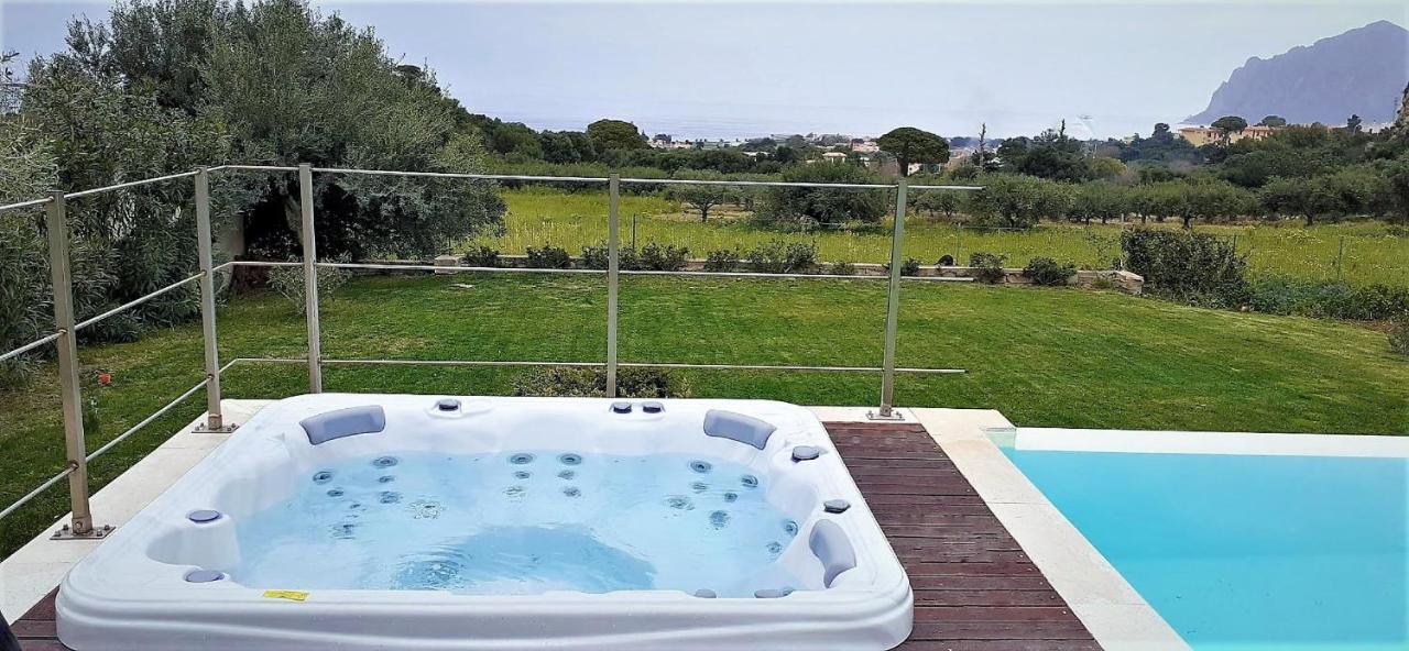Villa Maria Una Finestra Sul Mare Valderice Luaran gambar