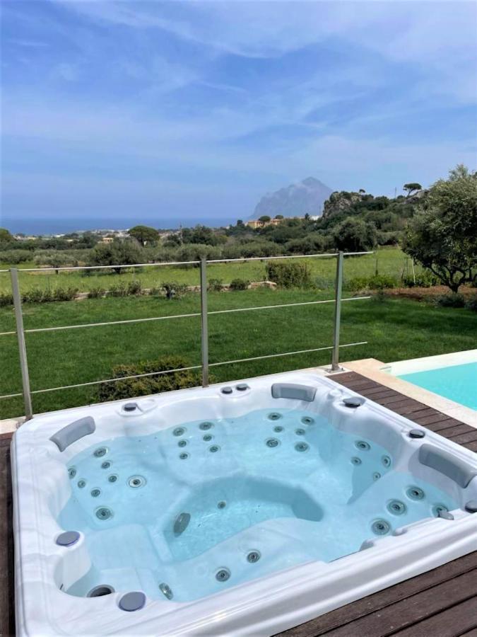 Villa Maria Una Finestra Sul Mare Valderice Luaran gambar